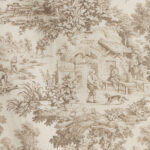 Tessuto Toile de Jouy taupe con dettagli raffinati che raffigurano scene pastorali tradizionali: figure in abiti d'epoca, momenti conviviali all'aperto, paesaggi rurali rigogliosi e architetture rustiche. Ideale per arredamento classico, tende, rivestimenti di cuscini e decorazioni in stile shabby chic.