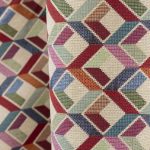Tessuto gobelin fantasia cubi 3D multicolore con sfondo beige - Tessuti moderni e colorati per arredamento Deco Italian Design