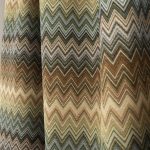 Tessuto gobelin fantasia zig zag chevron nei toni beige, verde oliva e marrone - Tessuti di lusso per arredamento Deco Italian Design