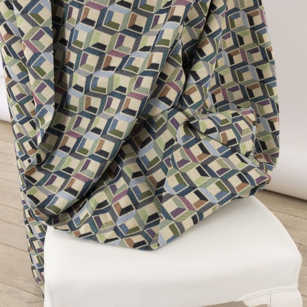 Buy Gobelin fabric patterned three-dimensional cubes blue, sage green and charcoal gray on a beige ground (280x270 cm) at Deco Italian Design. Modern design and premium quality.